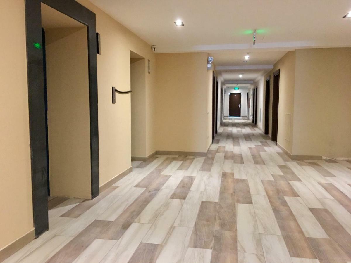 Coast Batumi Apart Hotel ภายนอก รูปภาพ