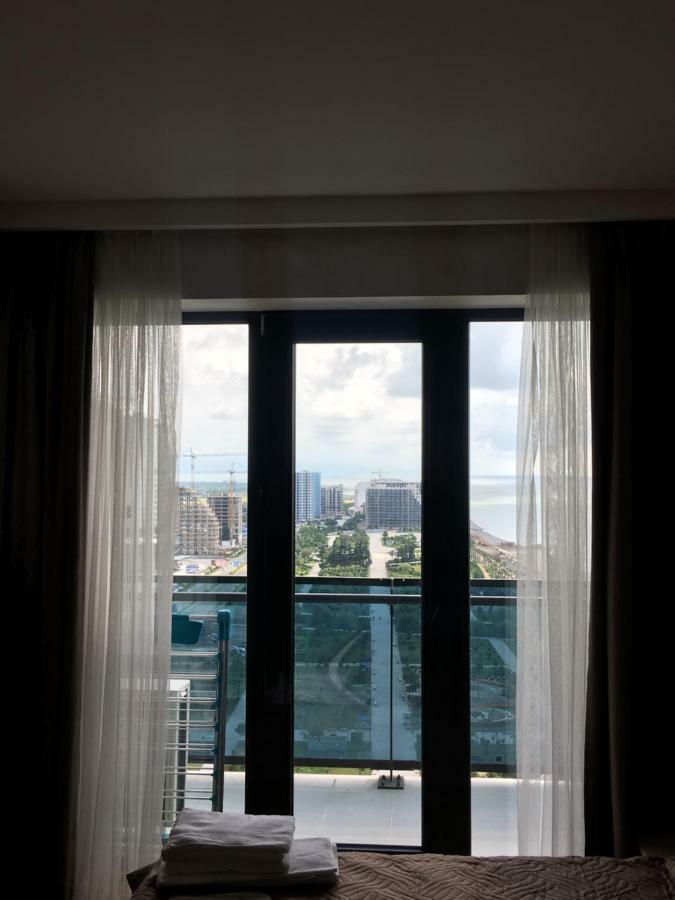 Coast Batumi Apart Hotel ภายนอก รูปภาพ