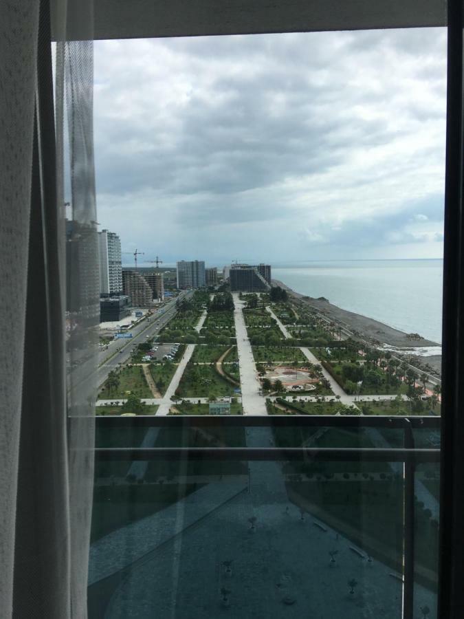 Coast Batumi Apart Hotel ภายนอก รูปภาพ